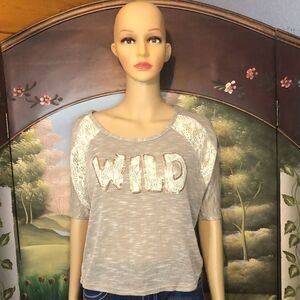 Love ❤️ Juniors Sweater S/S XL Tan and White Lace